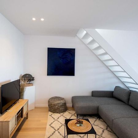 Appartamento Chez lileaula - Boho duplex in Belle Époque Ostenda Esterno foto
