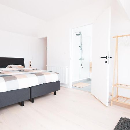 Appartamento Chez lileaula - Boho duplex in Belle Époque Ostenda Esterno foto