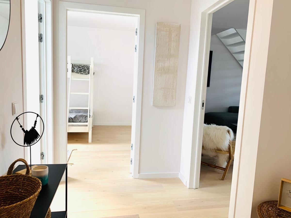 Appartamento Chez lileaula - Boho duplex in Belle Époque Ostenda Esterno foto