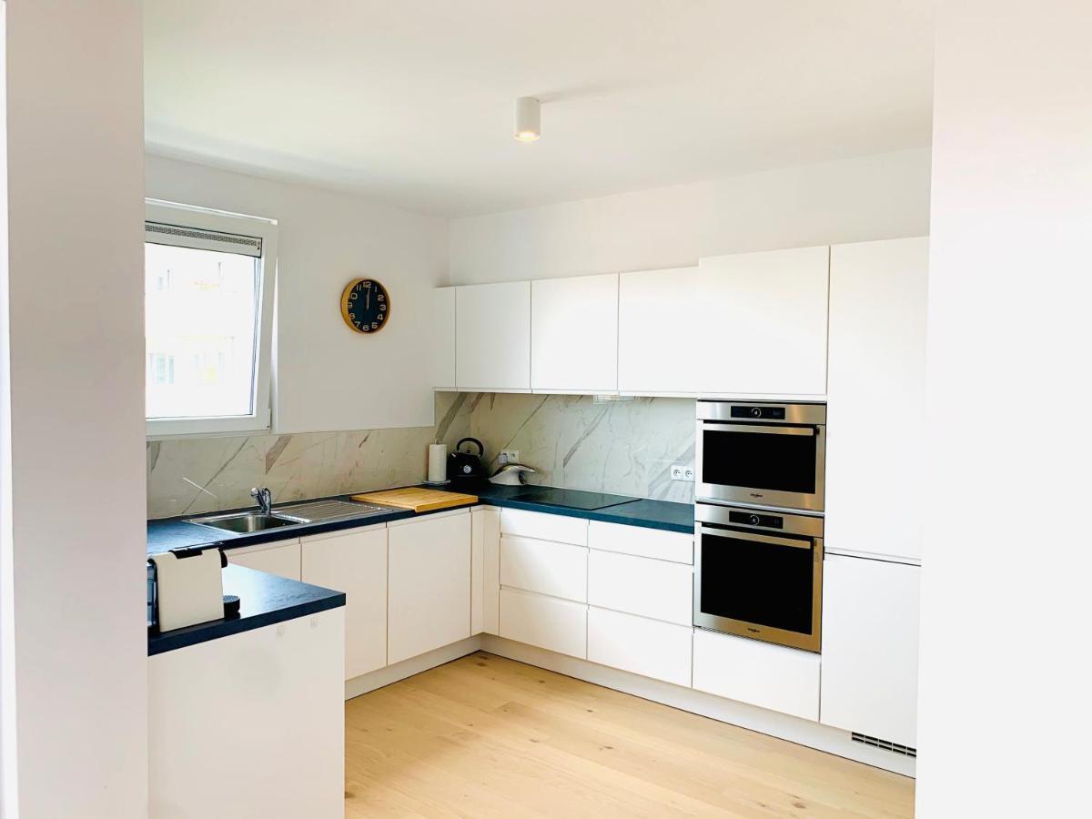 Appartamento Chez lileaula - Boho duplex in Belle Époque Ostenda Esterno foto