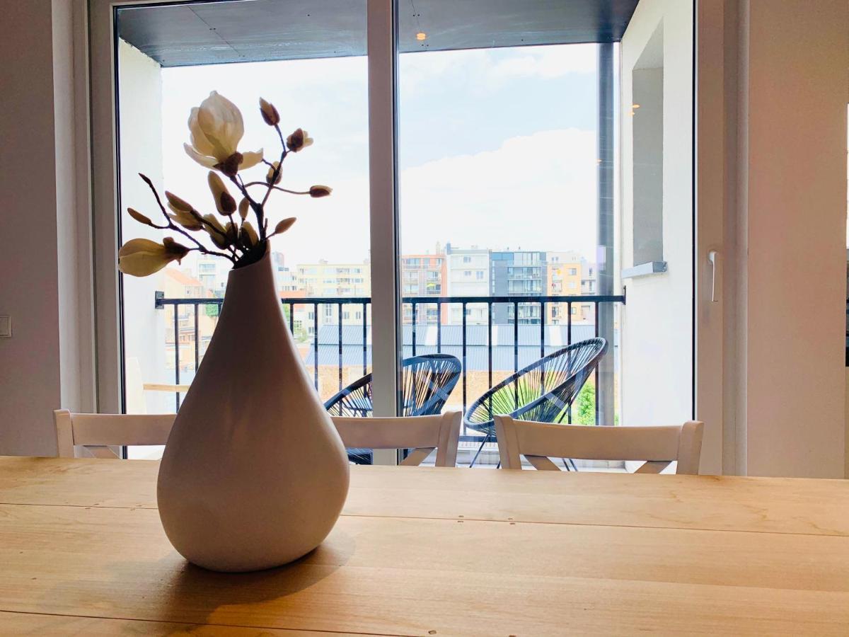 Appartamento Chez lileaula - Boho duplex in Belle Époque Ostenda Esterno foto