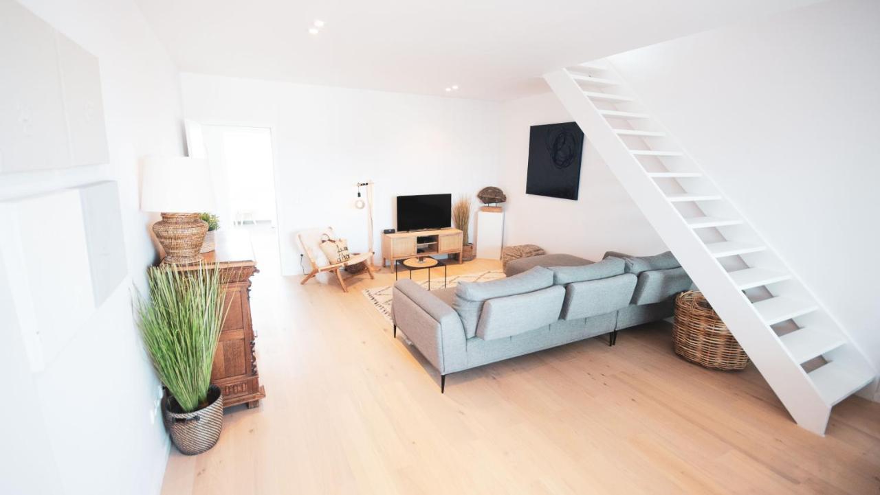 Appartamento Chez lileaula - Boho duplex in Belle Époque Ostenda Esterno foto